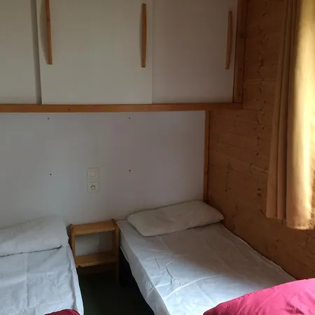 Kamp alanı Les Lupins 3*