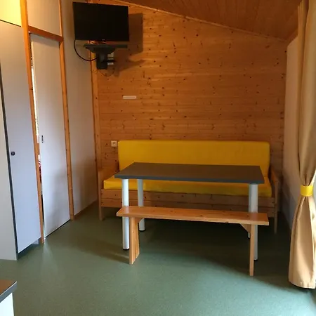 Kamp alanı Les Lupins 3*