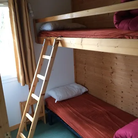 Kamp alanı Les Lupins Seppois-le-Bas